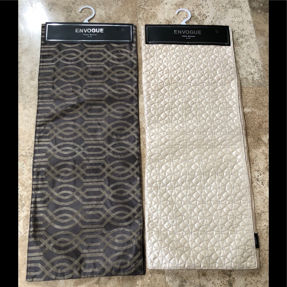 NWT! Envogue Table Runner - 14”x72”